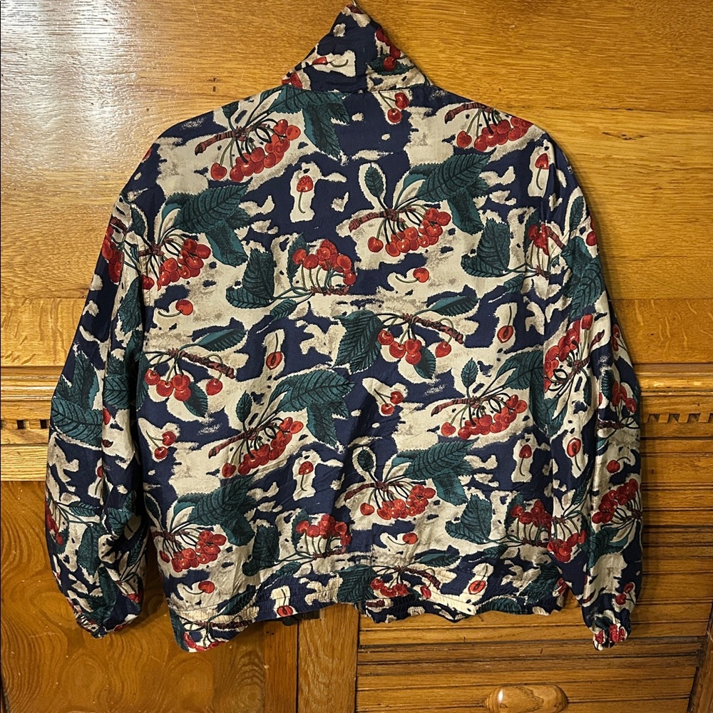 EVR 100% Silk Full Zip Cherry Botanical Pattern Lightweight Vtg Bomber Jacket - Picture 3 of 8